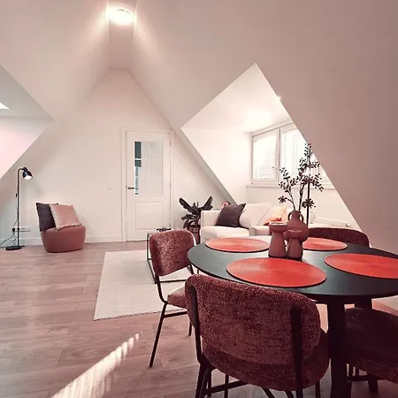 Tante Bed 44a Voorschoten